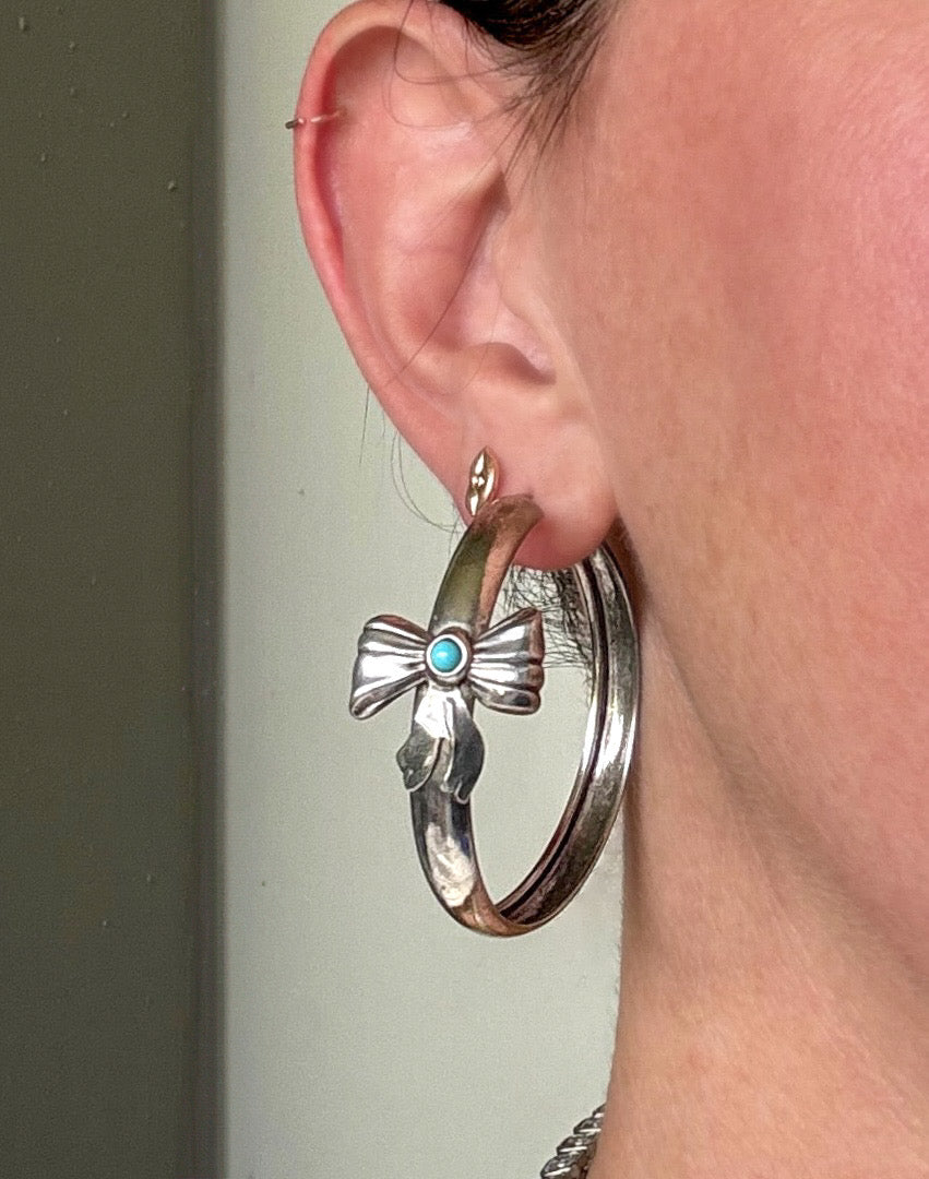 Big Bow Hoops