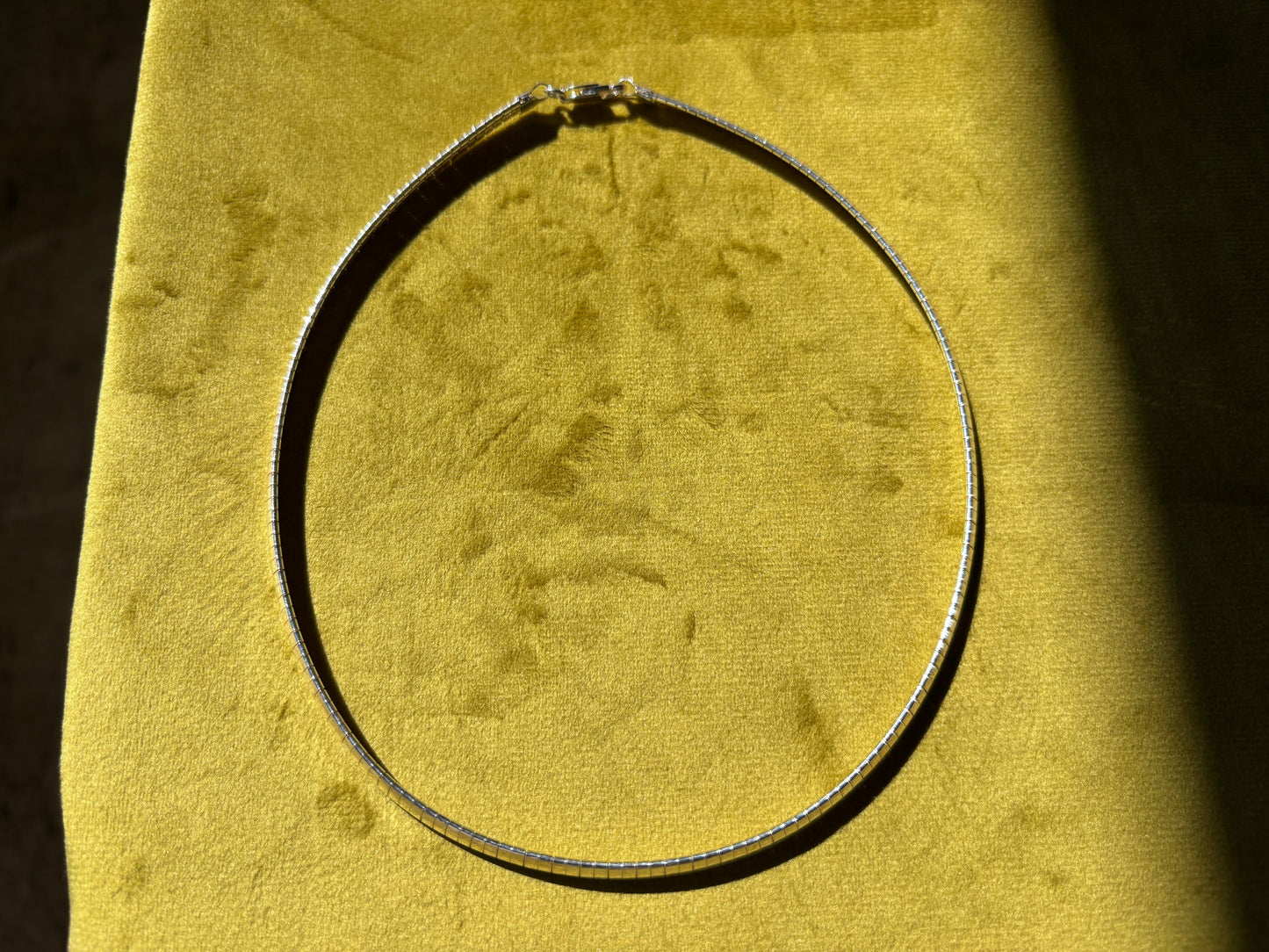 Omega Collar