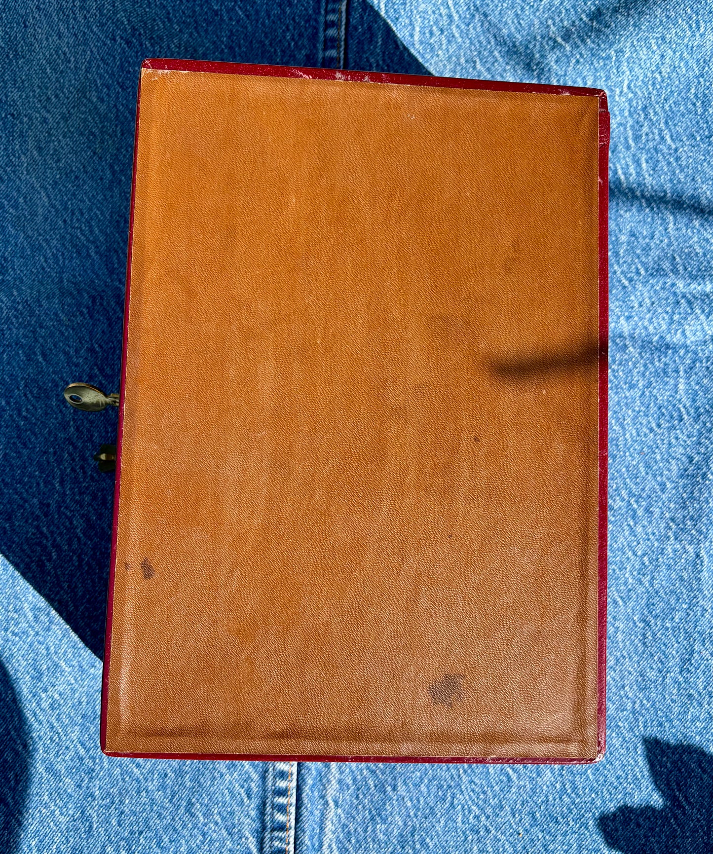 Vintage Burgundy Jewelry Box (with key!!)