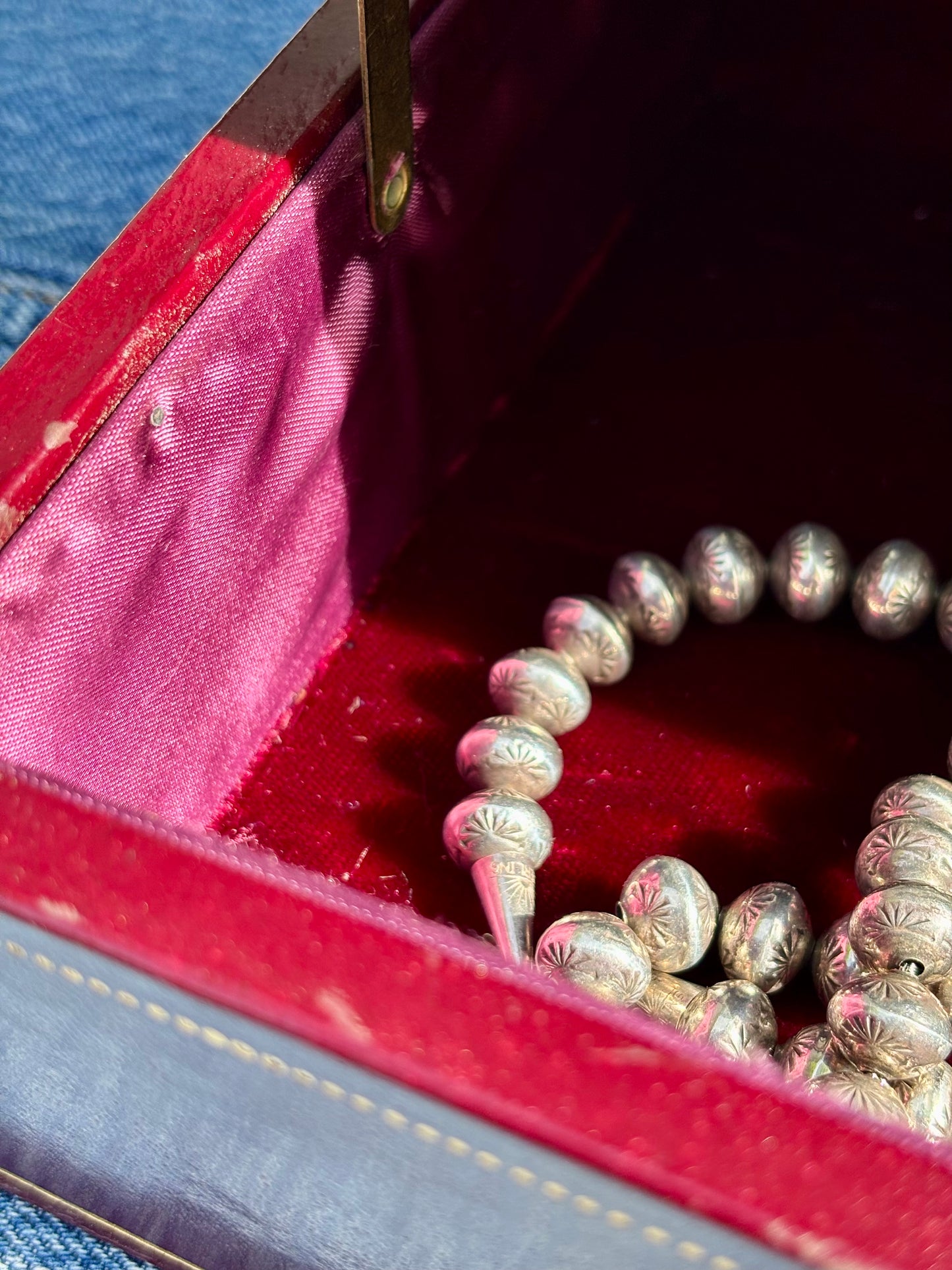 Vintage Burgundy Jewelry Box (with key!!)