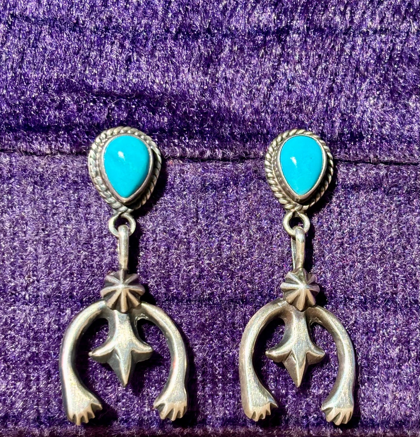 Naja Drop Earrings