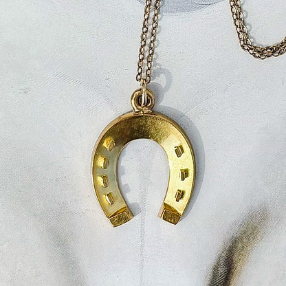 Horseshoe Necklace