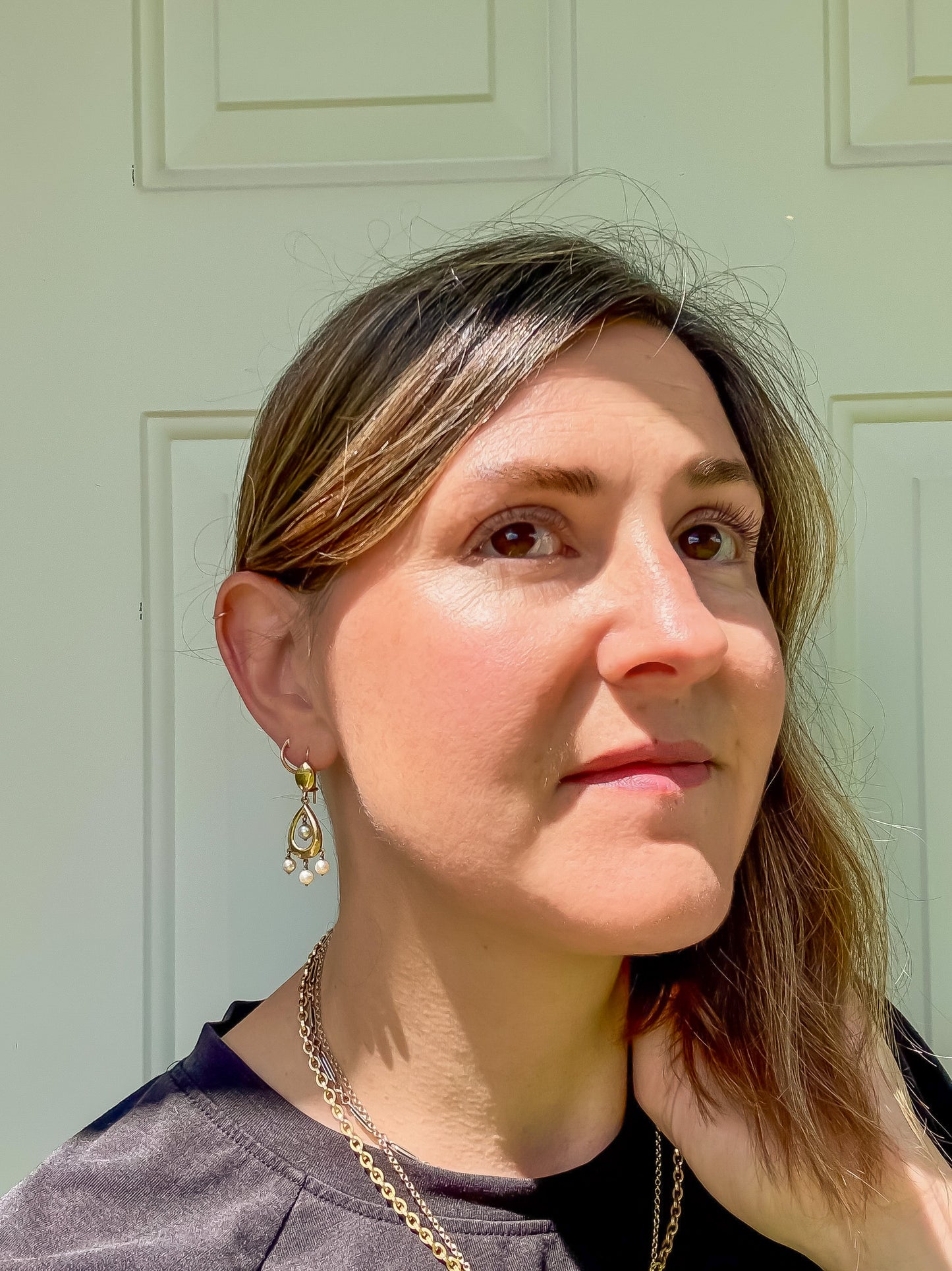 Shimmy Pearl Earrings