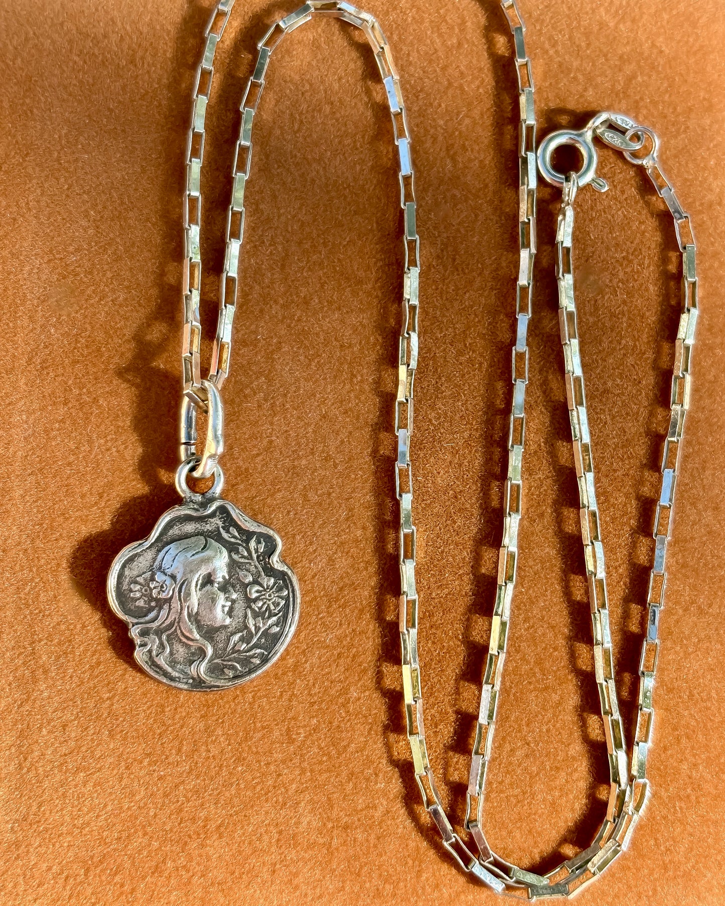 Flower Child Necklace