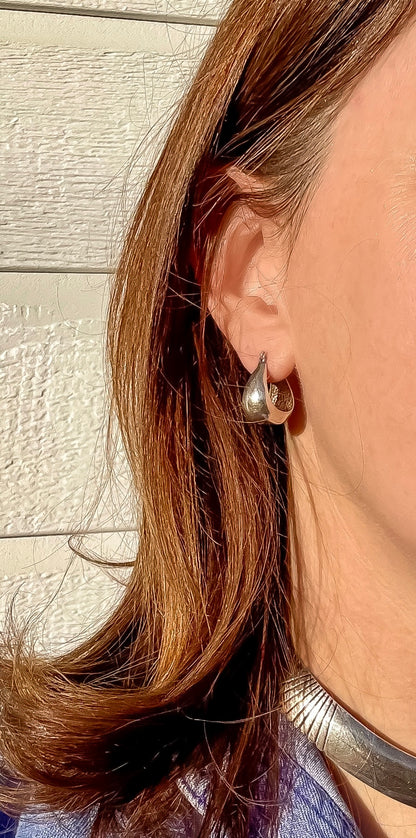 Stirrup Hoops