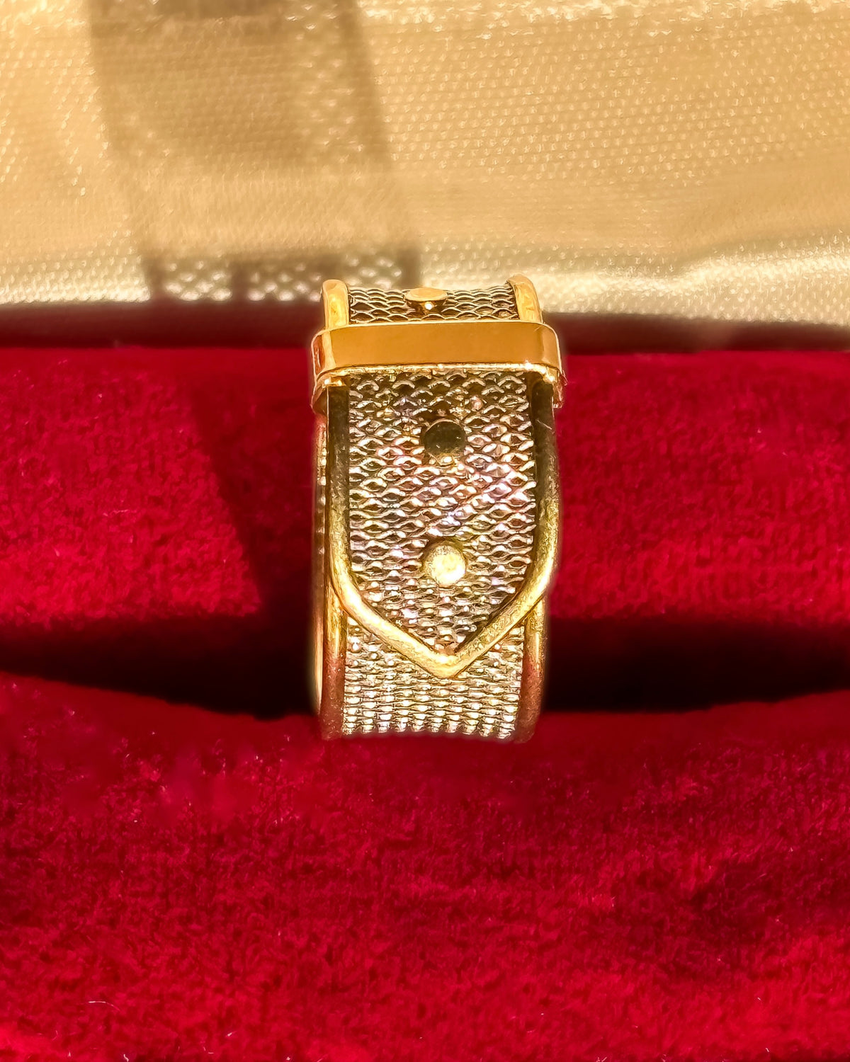 Platinum Buckle Ring