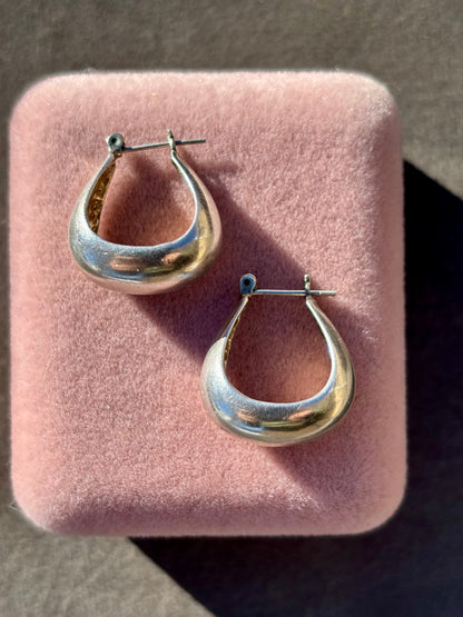 Stirrup Hoops