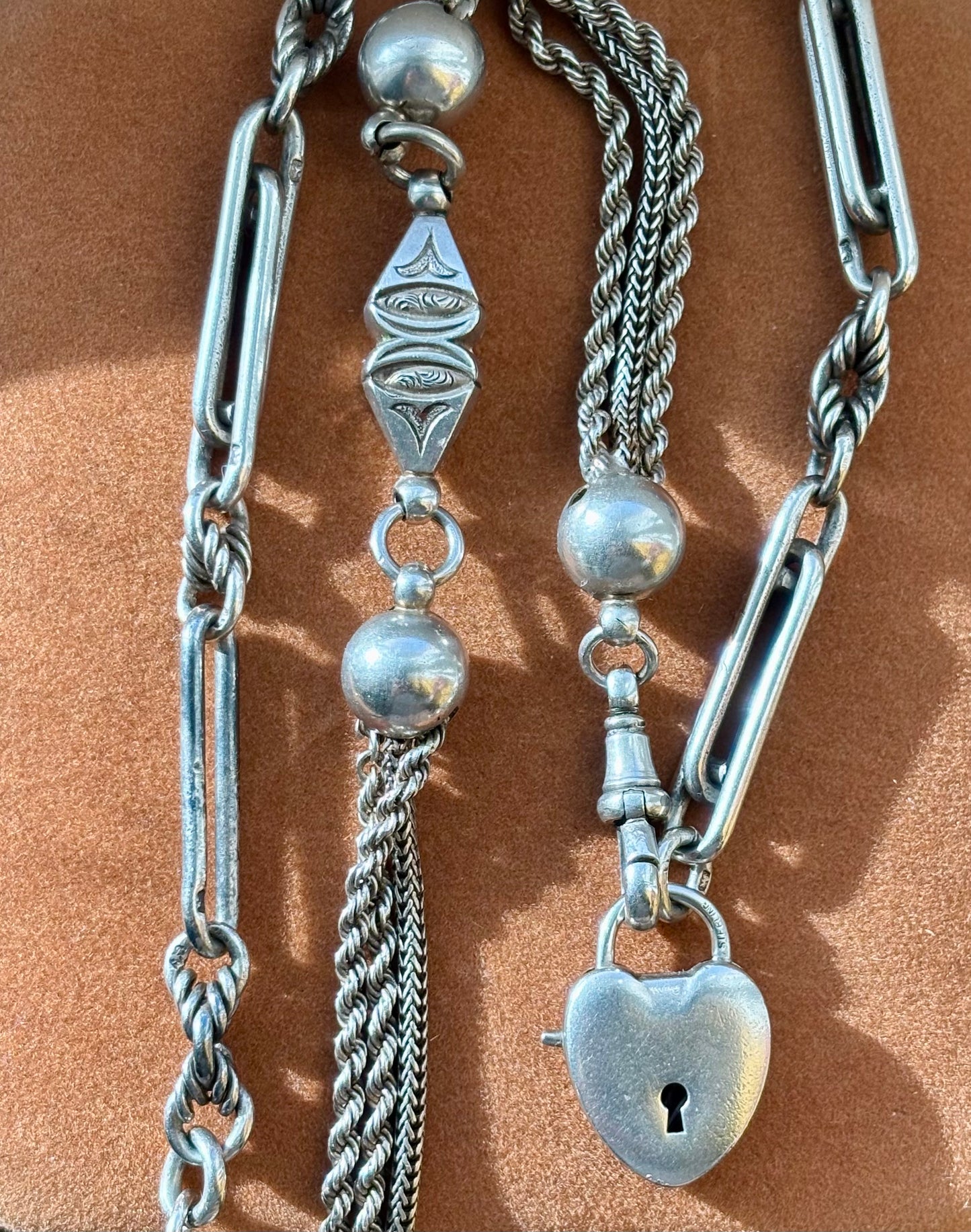 Albertina Chain Necklace