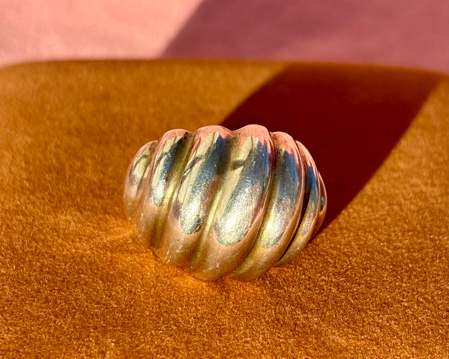 Da Bombé Ring