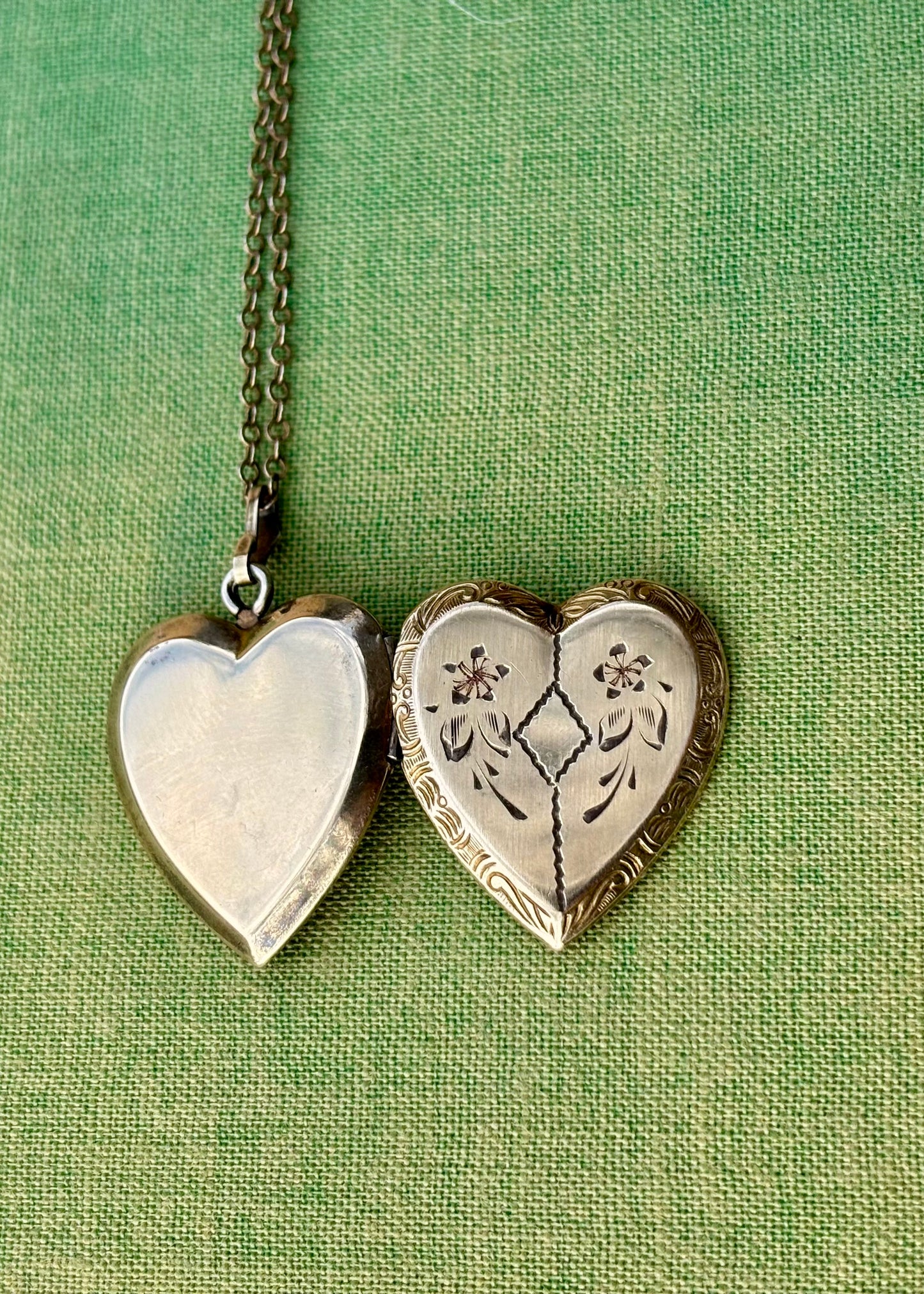 Quilted Floral Locket