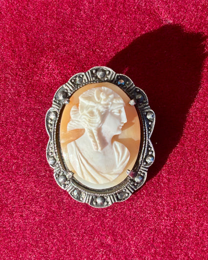 Deco Era Cameo Brooch