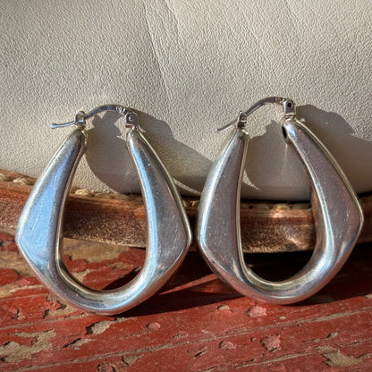 Stirrup Hoops